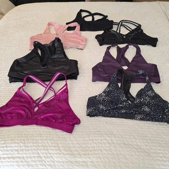 Victoria's Secret pull on yoga sports bras - Picture 2 of 3